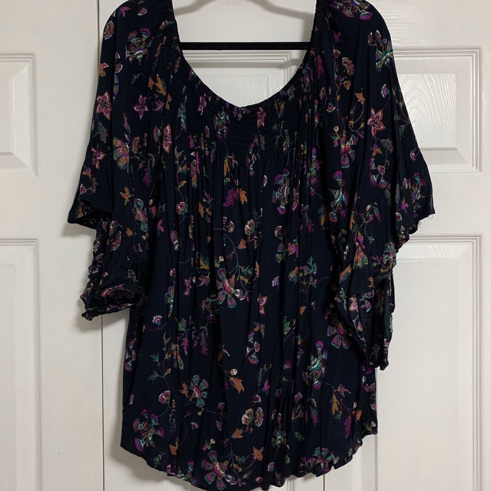 Women’s Plus size blouse